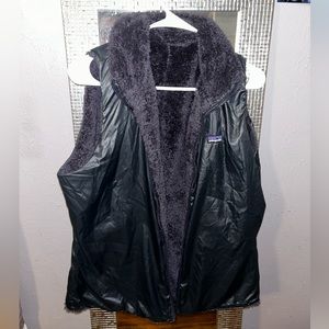 Patagonia reversible vest
